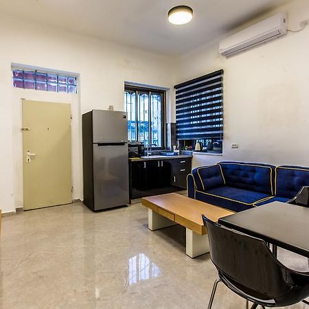 Sunset Beach Apartments Tel Aviv Exteriör bild