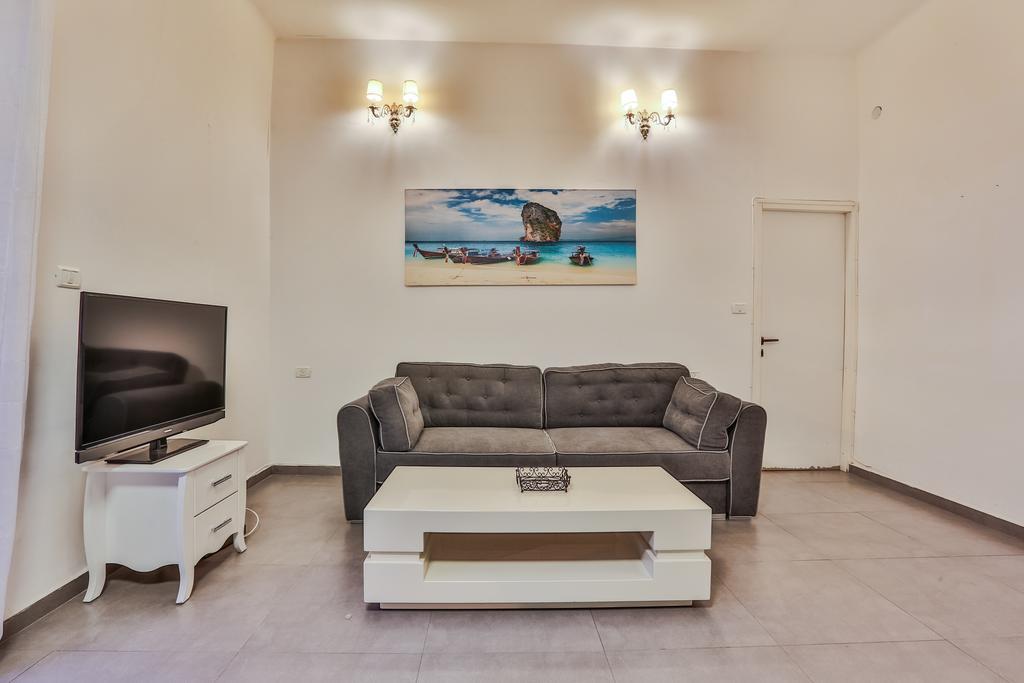 Sunset Beach Apartments Tel Aviv Exteriör bild